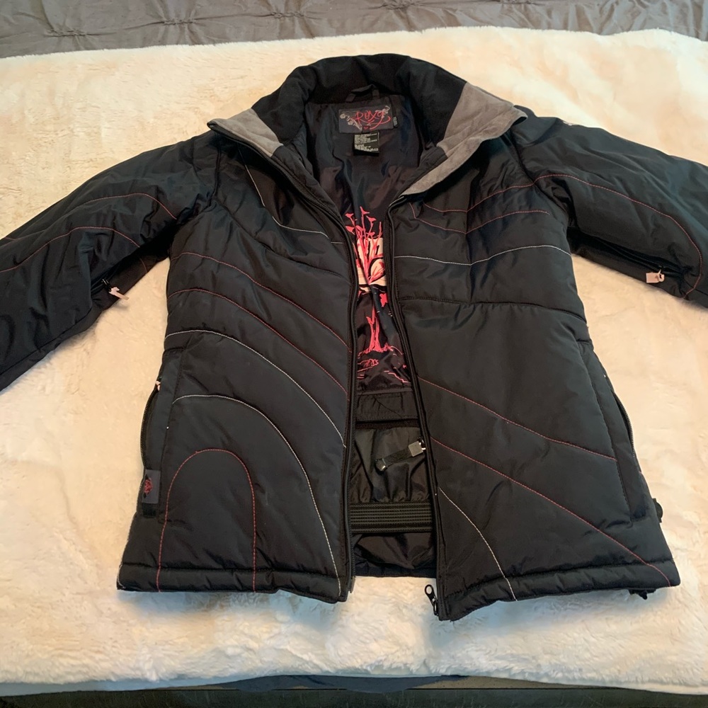 Women’s Roxy snowboarding jacket